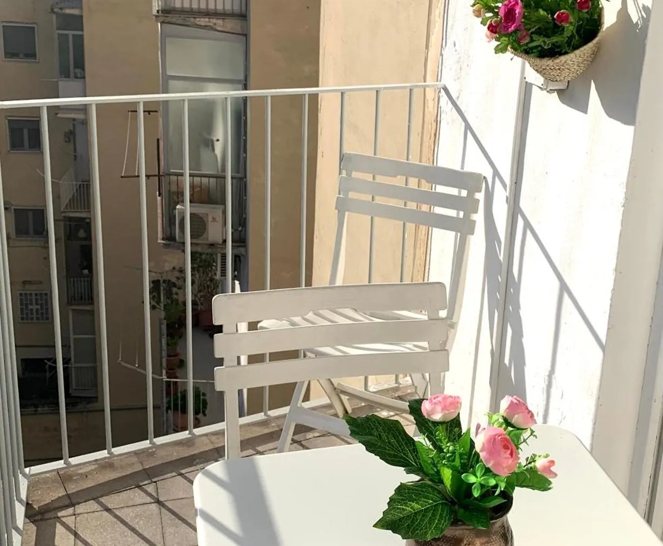 May Flower Central Apartament Bari Appartamento